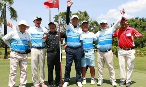 Swing For Vietnam đóng góp 305 triệu đồng cho quỹ golf trẻ
