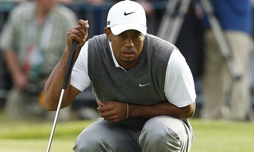 Tiger Woods rút khỏi Masters