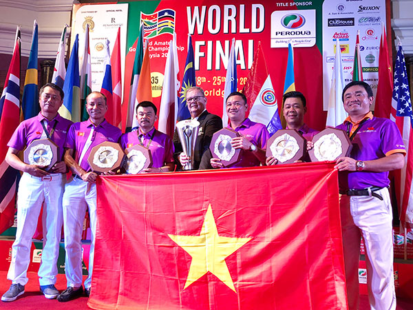 Tuyển golf Việt Nam vỡ òa trong chiến thắng tại Vòng chung kết WAGC thế giới
