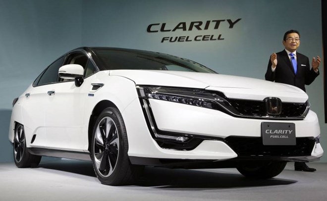 Honda ra mắt ôtô dùng pin nhiên liệu có thể chạy gần 1.000 km