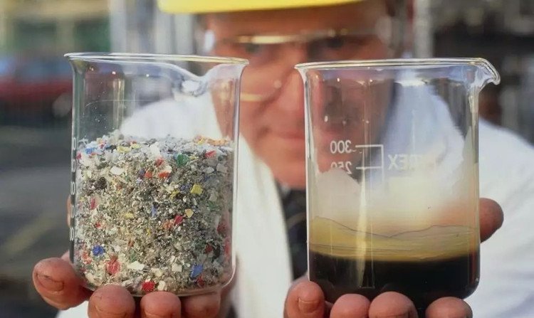 Tái chế chai nhựa, túi nilon thành dầu diesel