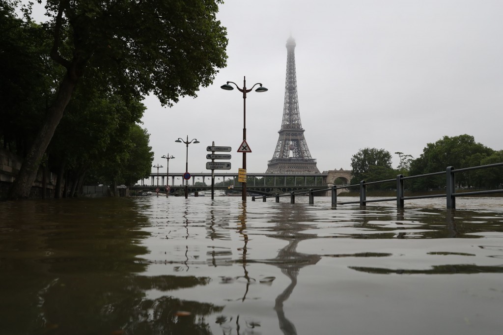Hàng triệu người châu Âu đứng trước nguy cơ mất nhà cửa do lũ lụt