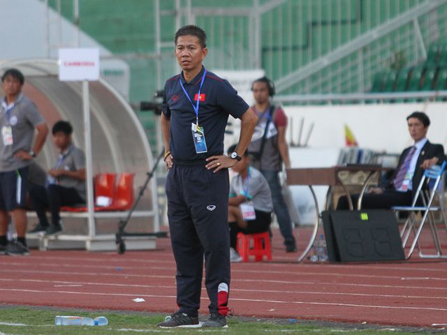 HLV Hoàng Anh Tuấn từ chức sau trận thua sốc trước U18 Campuchia