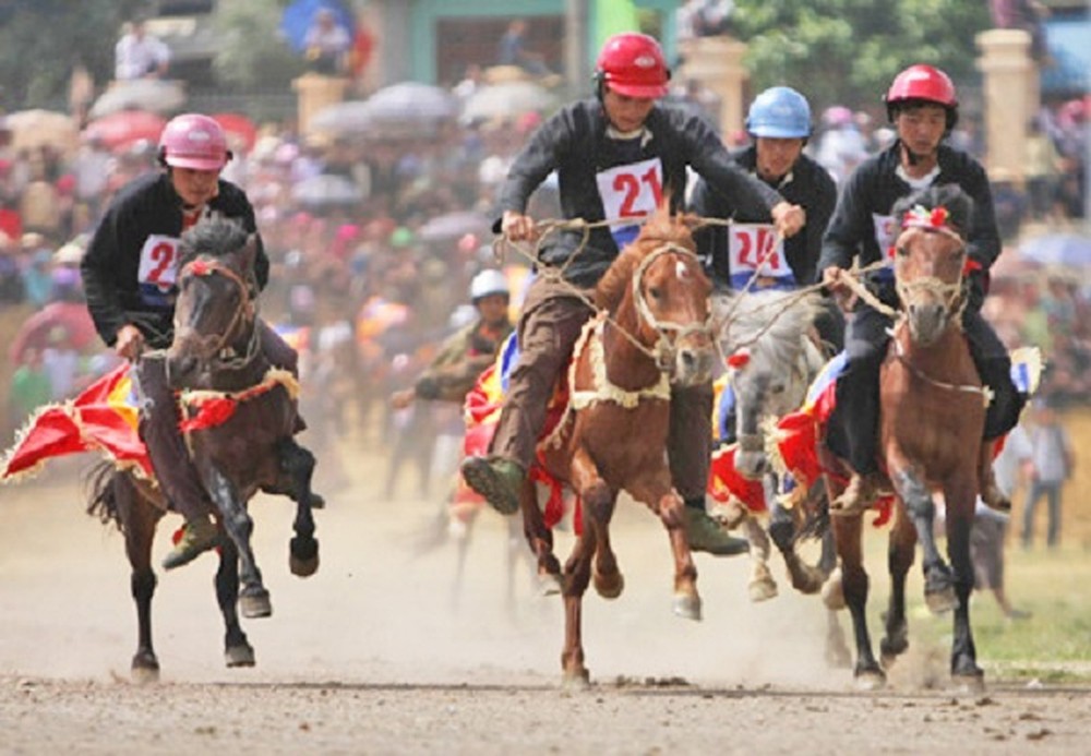 Giải đua ngựa truyền thống huyện Bắc Hà được tổ chức từ 29-31/5/2020