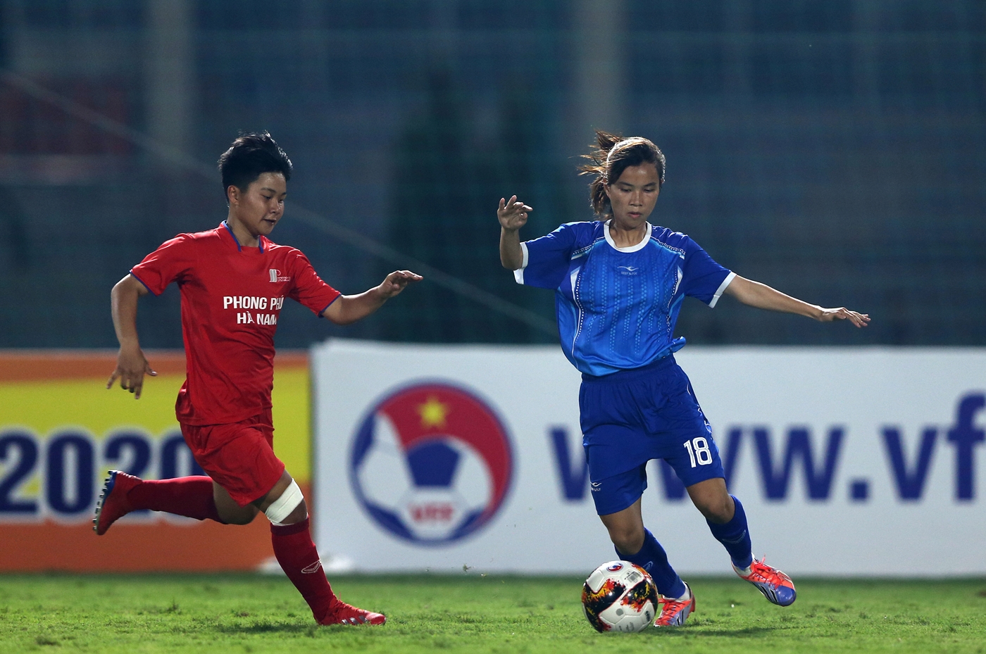 Lượt 2 giải BĐ nữ VĐ U19 QG 2020: Phong Phú Hà Nam bất ngờ bị Apec Sơn La cầm chân