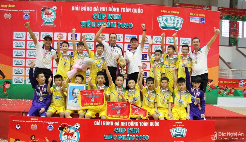 Đánh bại chủ nhà Phú Yên 3-0, Sông Lam Nghệ An lần thứ 6 vô địch Nhi đồng toàn quốc