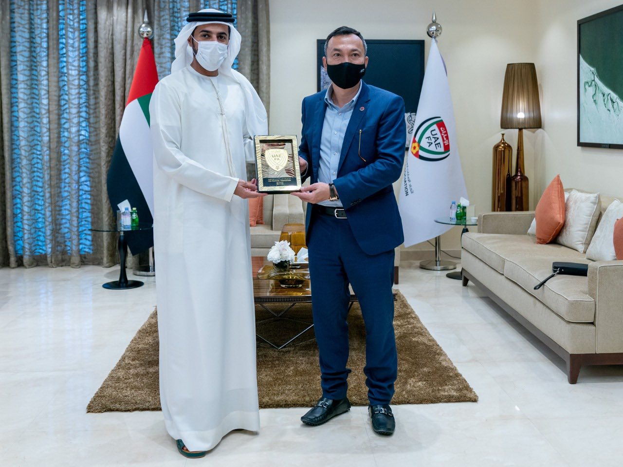 LĐBĐVN và LĐBĐ UAE thống nhất mở rộng quan hệ hợp tác và phát triển bóng đá