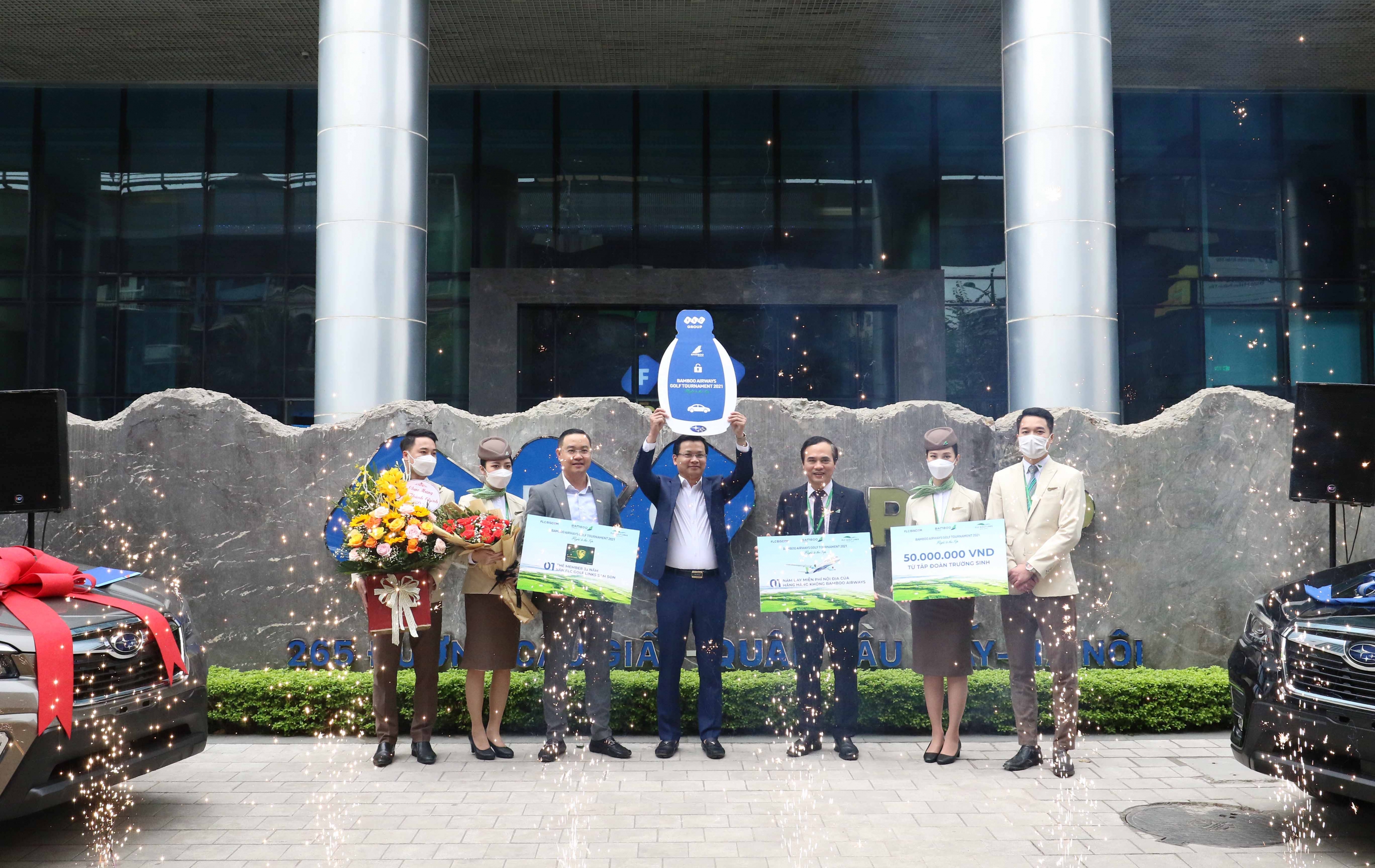  Golfer nhận giải HIO “khủng” hàng tỉ đồng trước thềm Bamboo Airways Golf Tournament 2022