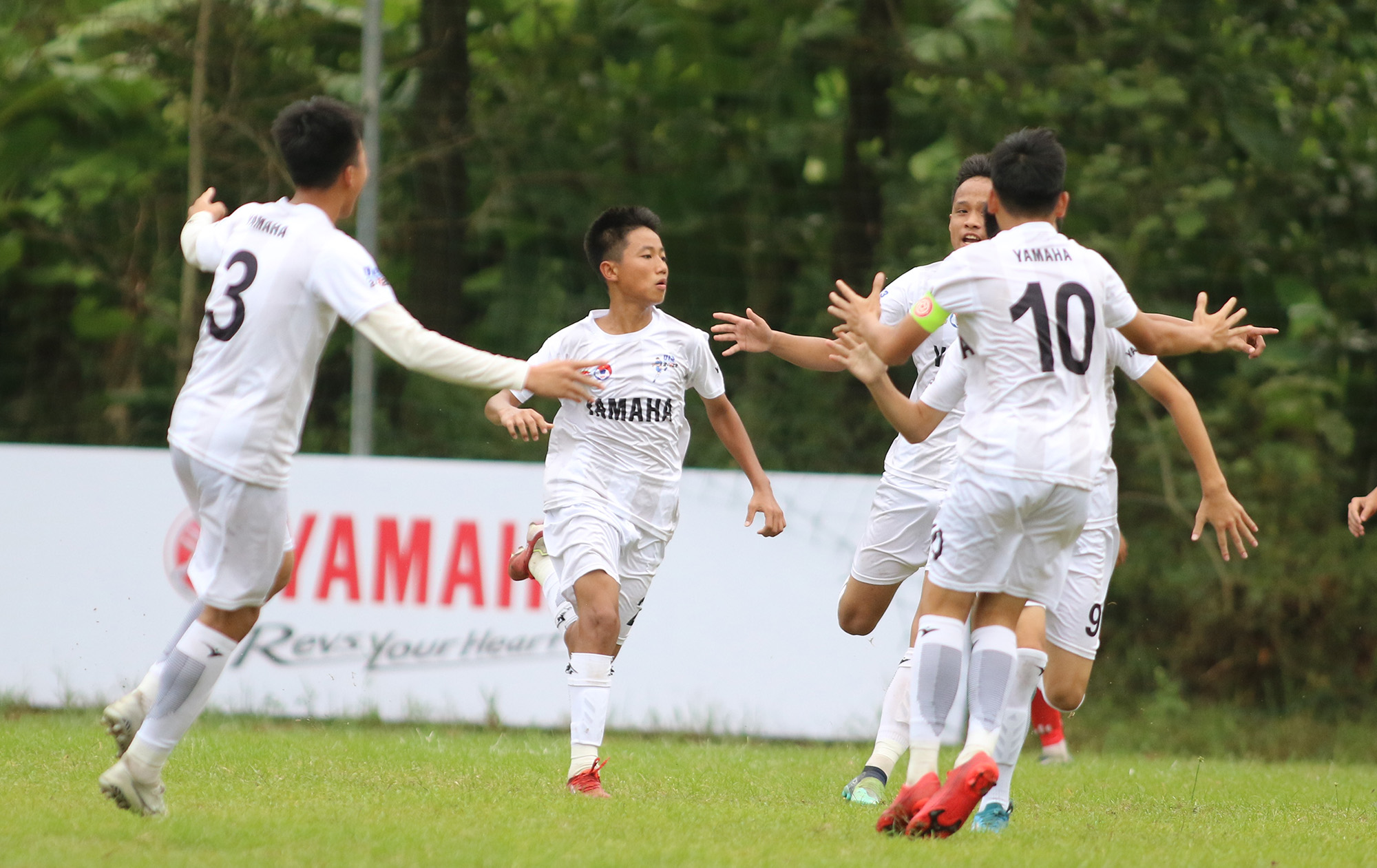 Xác định 8 đội bóng góp mặt ở Tứ kết giải Thiếu niên U13 Toàn quốc 2022