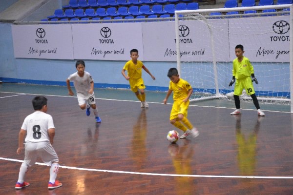 Giải bóng đá U9 toàn quốc TOYOTA CUP 2022: Sông Lam Nghệ An và Việt Hùng Thanh Hóa vào chung kết