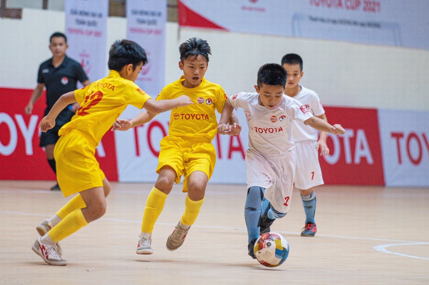 16 đội bóng tham dự Giải bóng đá U9 toàn quốc Toyota Cup 2022 