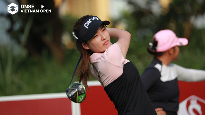 Golfer người Hàn Quốc Lina Kim dẫn đầu bảng nữ sau vòng 1 DNSE Vietnam Open 2022​
