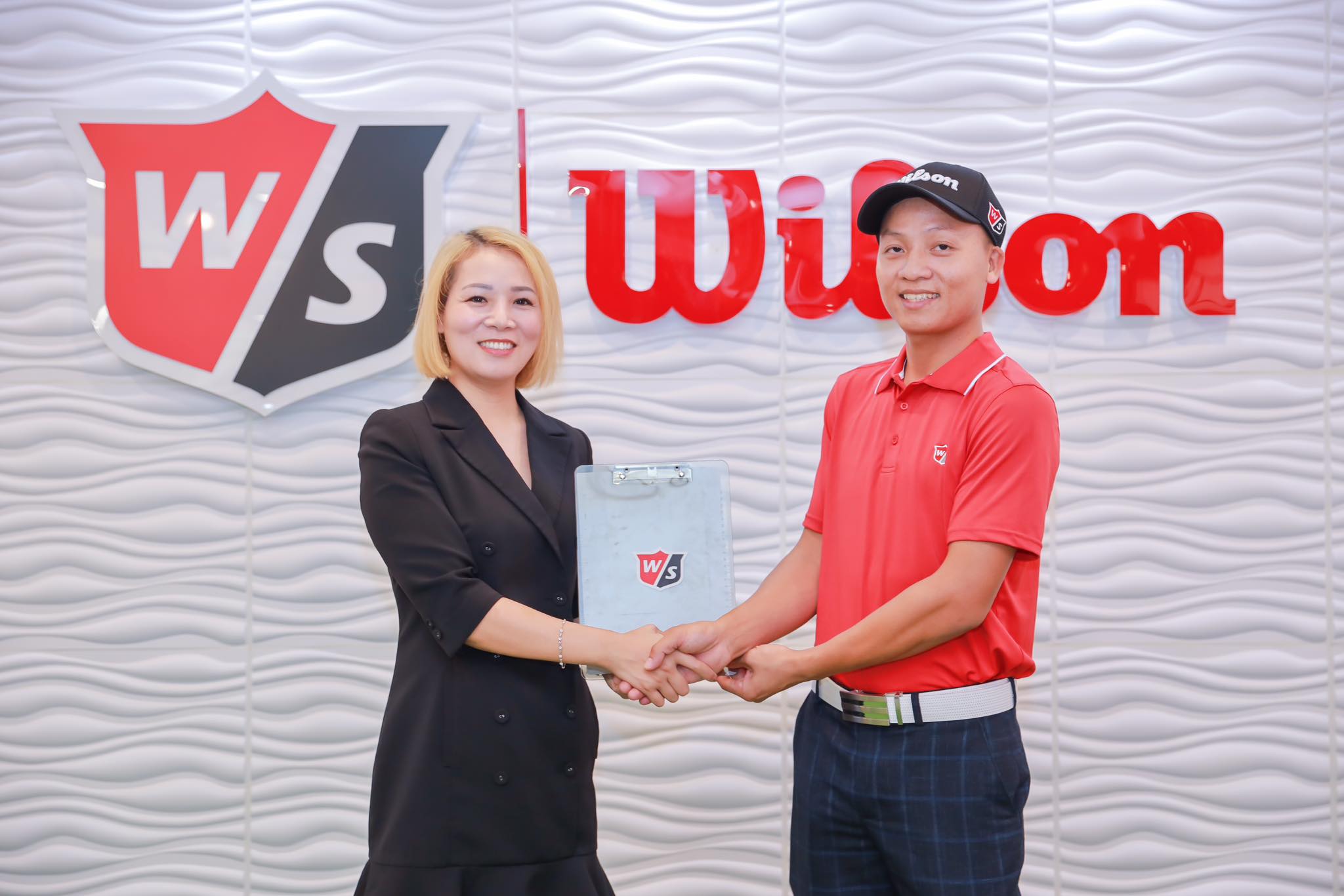 Wilson golf  Việt Nam tiếp tục 'tấn công' thị trường miền Trung