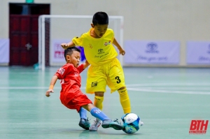 Việt Hùng Thanh Hoá và CLB BĐ Hà Nội giành quyền vào chơi chung kết