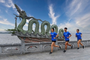 Chính thức khai mạc giải chạy Standard Chartered Marathon di sản Hà Nội 2024