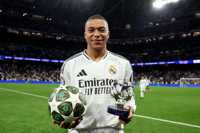 Kylian Mbappe lần đầu tiên giành Chiếc giày vàng châu Âu
