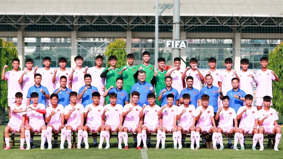 Dứt điểm kém, U16 Việt Nam thua ngược U16 Australia trận ra quân tại giải U16 quốc tế