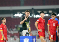 HLV Kim Sang Sik tự hào về tinh thần chiến đấu của các học trò