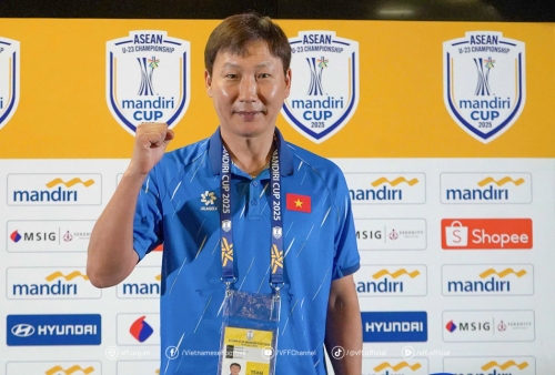 HLV Kim Sang Sik đặt mục tiêu vô địch, tôn trọng các đối thủ tại giải U23 Đông Nam Á 2025