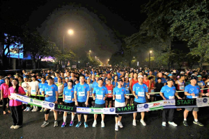 Gần 20 nghìn VĐV hoàn thành Giải chạy Standard Chartered Marthon Di sản Hà Nội 2025 Gần 20 nghìn VĐV hoàn thành Giải chạy Standard Chartered Marthon Di sản Hà Nội 2025