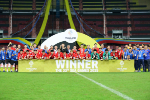 ĐT U22 Việt Nam ngược dòng ấn tượng để giành HCV bóng đá SEA Games 33