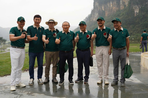 Phoenix Reborn Golf Tournament 2026 - Nơi du lịch golf, ẩm thực và giải trí giao thoa cùng phong cách sống thượng lưu Phoenix Reborn Golf Tournament 2026 - Nơi du lịch golf, ẩm thực và giải trí giao thoa cùng phong cách sống thượng lưu