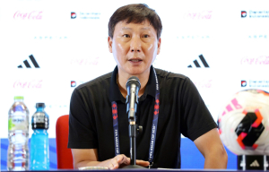 HLV Kim Sang Sik: “Đội tuyển Việt Nam sẽ tiếp cận trận gặp Malaysia như một trận chung kết”